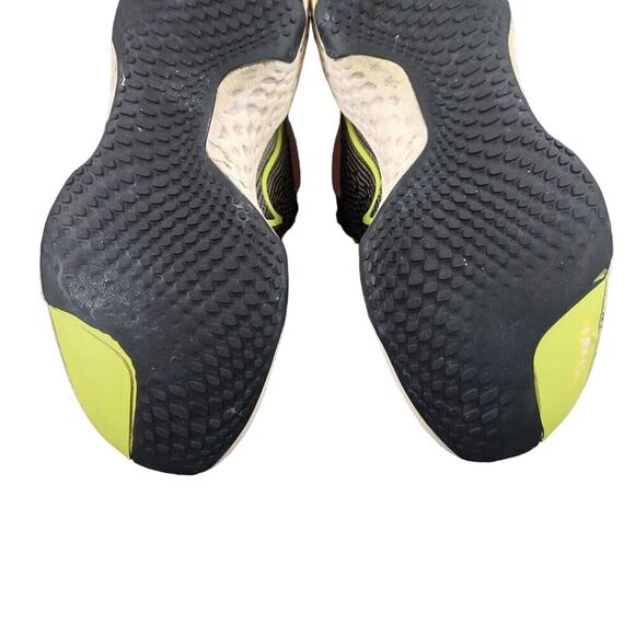 Nike Shoes Womens 9.5 Sneakers Athletic ZoomX Invisible Run Flyknit Black Pink - Picture 12 of 14